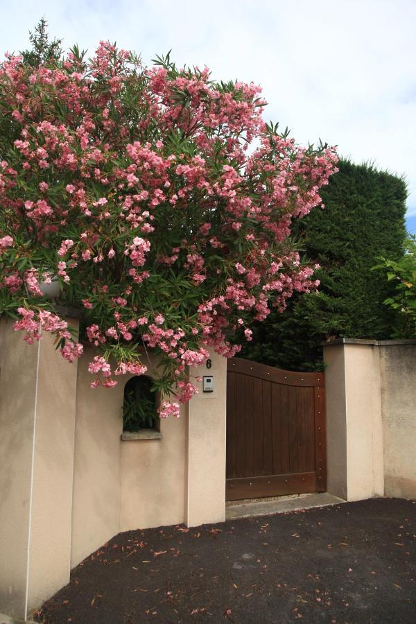 Gite Des Taillades Les Taillades Exterior photo